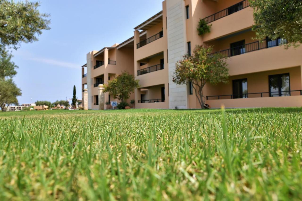 Golden Bay Hotel Apartments Malia Exterior foto