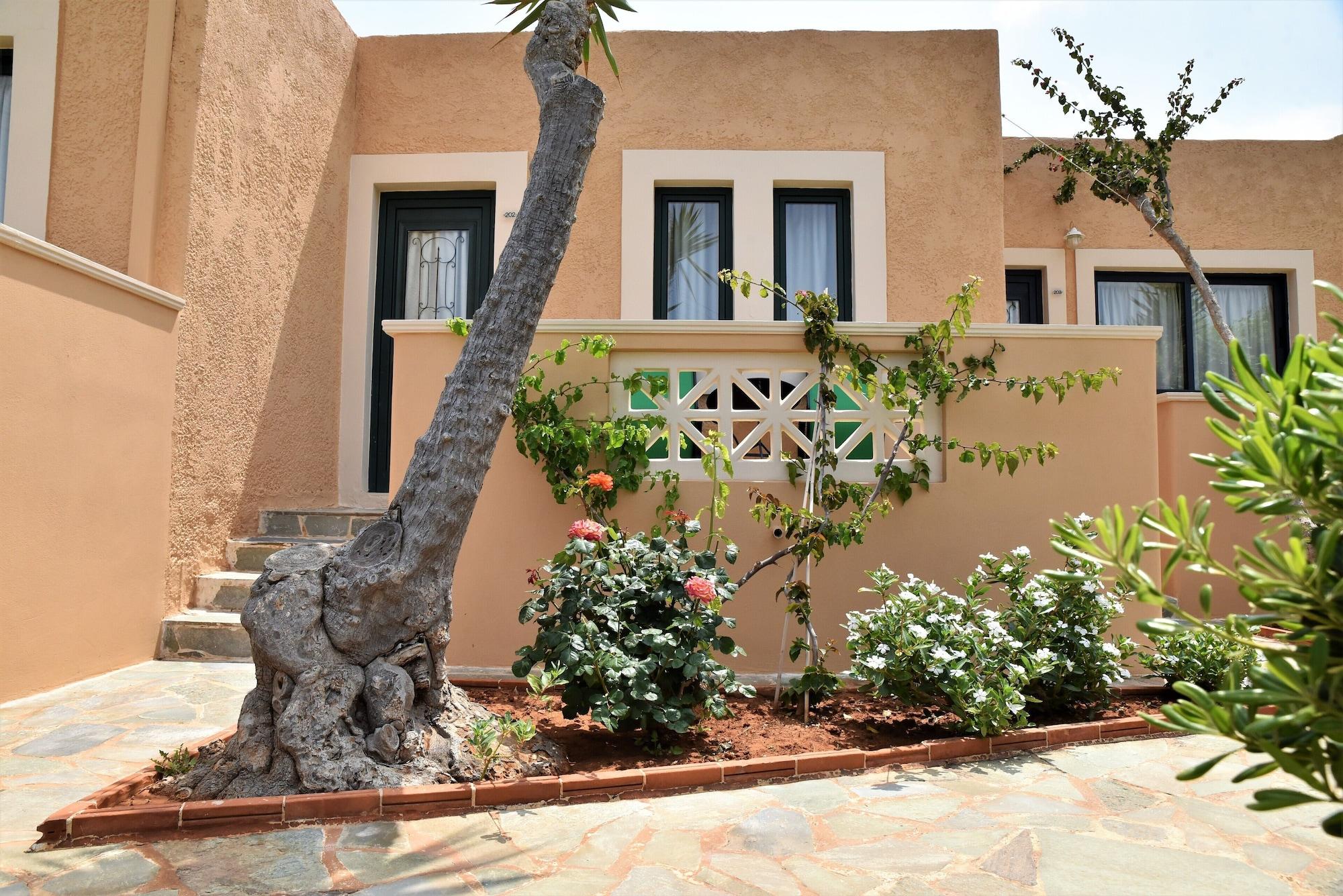 Golden Bay Hotel Apartments Malia Exterior foto